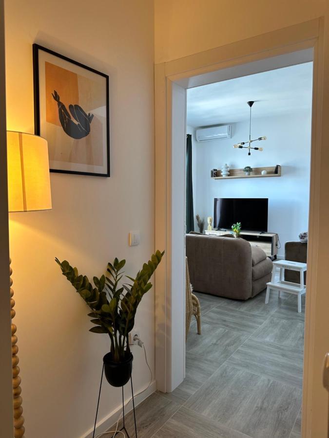Grace Apartments บาร์ ภายนอก รูปภาพ