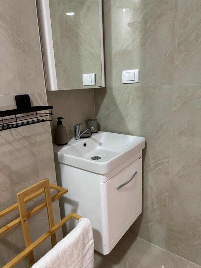 Grace Apartments บาร์ ภายนอก รูปภาพ